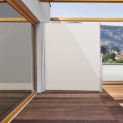 Bari 320 Seitenmarkise Seitenrollo 300x200cm Aluminium Creme 12 Bari 320 Seitenmarkise Seitenrollo 300x200cm Aluminium Creme -Wundervoller Gartenladen 10028019 yy 0003 ambient Blumfeldt Bari 320 Seitenmarkise