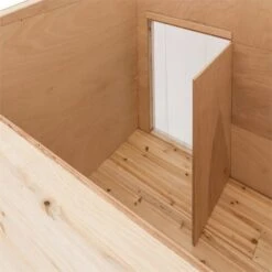 Schloss Wuff Hundehütte Größe XL 110x160x100cm Isoliert Windfang Holz -Wundervoller Gartenladen 10030670 yy 0005 detail oneConcept Schloss Wuff Hundehuette 110x160x100 cm