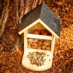 Futterhaus Für Eichhörnchen Spitzdach Kiefernholz Bitumen Unbehandelt -Wundervoller Gartenladen 10038048 yy 0005 logo